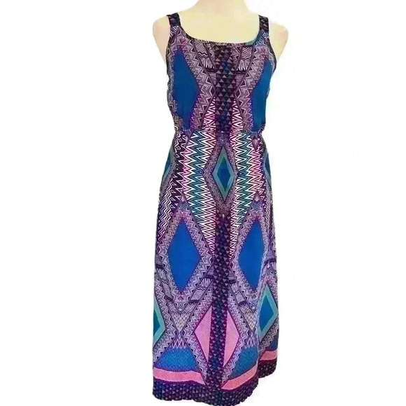 Paper Doll Maxi Sundress Size 12 Aztec Print Elastic Waist Casual Vacation Beach - Picture 1 of 8